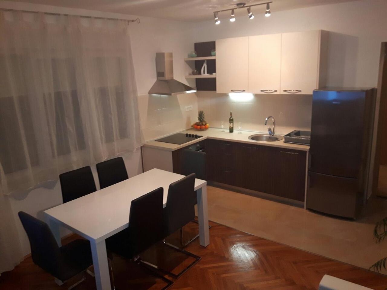 Voshta 2 Bedroom